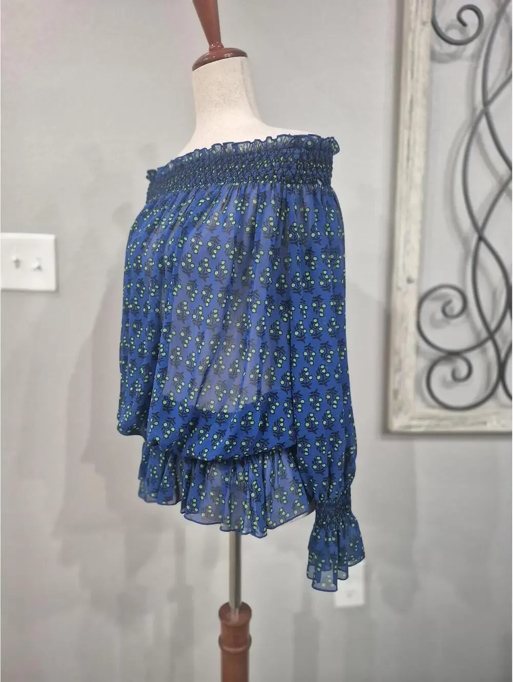 Tory Burch Laricia Printed Chiffon Top Size 8